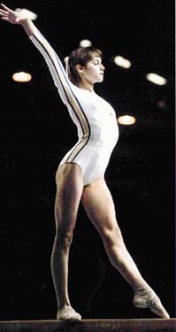 Nadia la brna, n timpul Jocurilor celei de-a XXI-a Olimpiade de la Montreal, 1976