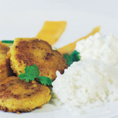 Currydoftande linsbiffar med yoghurtraita