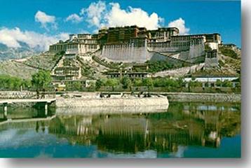 potala.jpg (27404 bytes)
