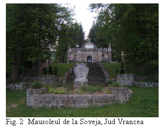 Text Box: 
Fig. 2 Mausoleul de la Soveja, Jud Vrancea

